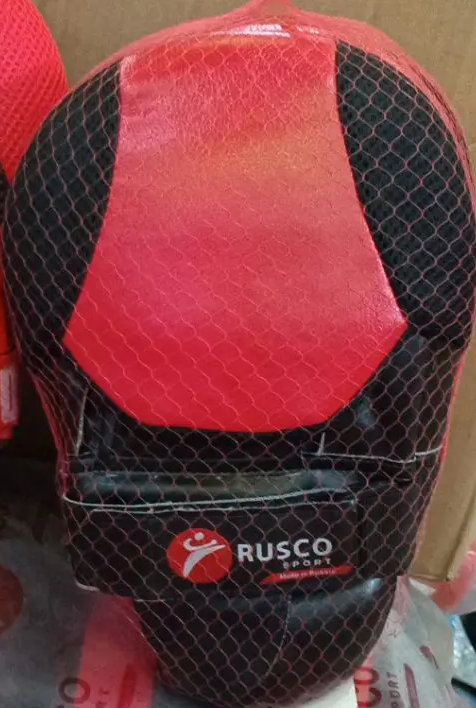 Лапы Rusco Sport изогнутые с карманом черно-красные - изображение 2